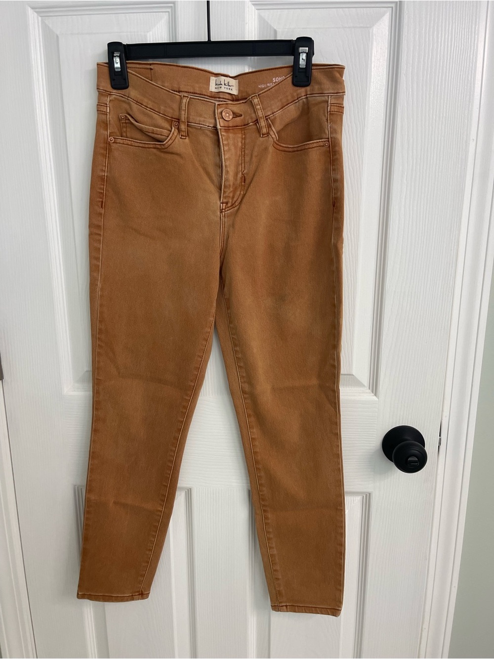 Nicole Miller Skinny Jeans in Camel